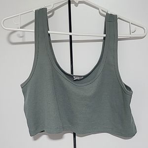 Green super cropped tank top